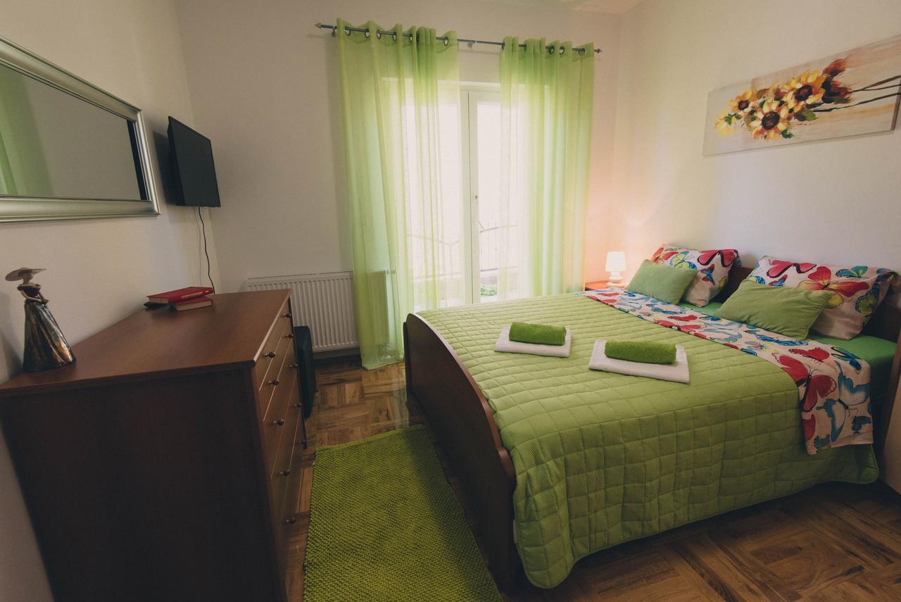 Apartments Sunny Garden Brodarica  Exterior foto